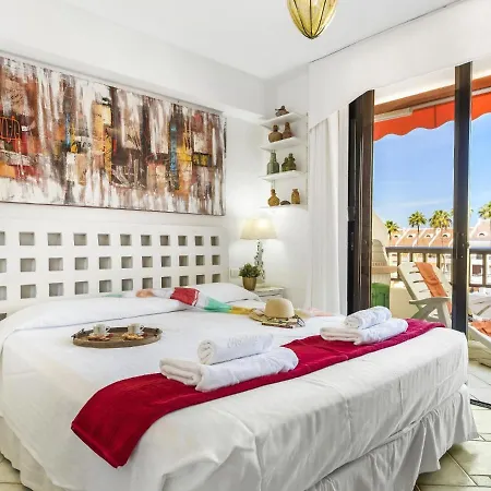 231 Parque Santiago 2 Bedroom 2 Bathroom, Wifi * Playa de las Americas (Tenerife)